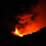Etna, il vulcano che sta scivolando in mare, rischio tsunami?