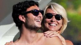 Maria De Filippi: mio figlio è sempre chiuso in bagno con un'amica